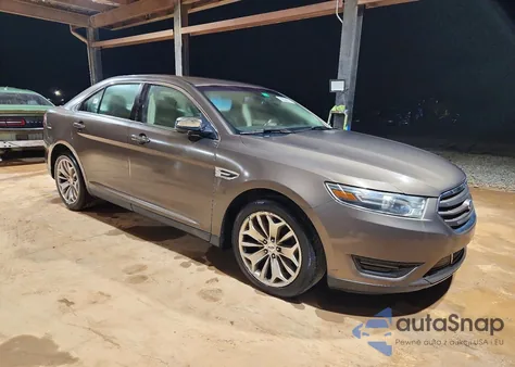 2015 Ford Taurus Limited z USA, uszkodzony, nr VIN 1FAHP2F86FG134251